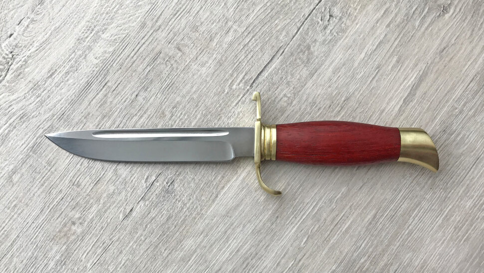 Финка "НКВД", сталь 95Х18, падук, латунь 
